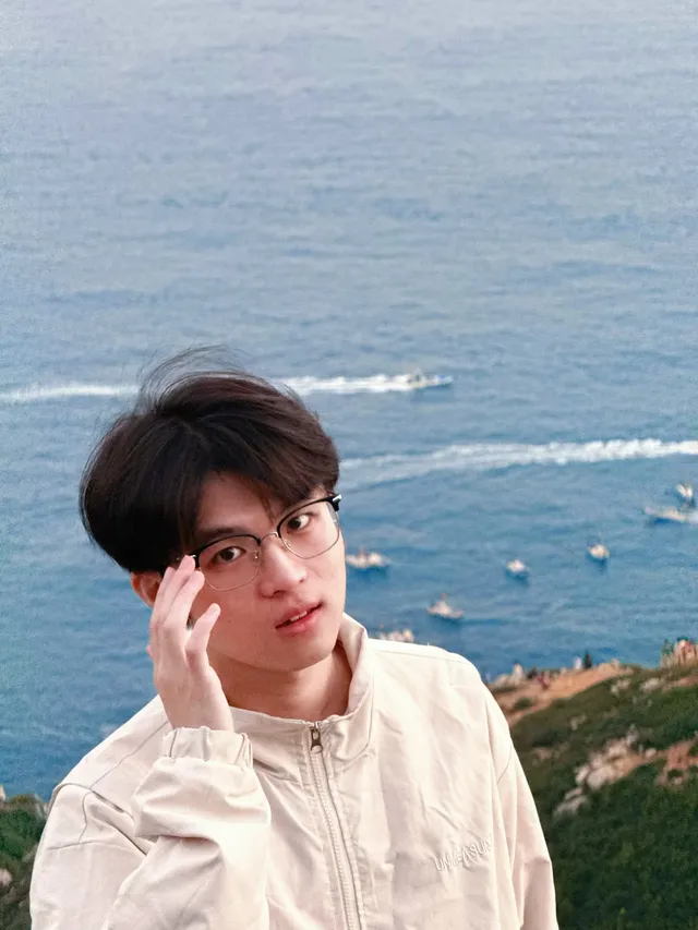 今天來深圳天文台,真的超美的海岸線! 今天來深圳天文台,真的超美的海岸線!