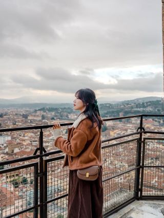 フィレンツェ サンタ・マリア・デル・フィオーレ大聖堂｜映画と同じ絶景の夕日スポット