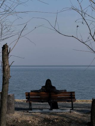 가오유호는 중국에서 여섯 번째로 큰 담수호이자 장쑤성에서 세 번째로 큰 호수입니다. 장쑤성 중부에 위치한 이 호수는 가오유시, 바오잉현, 진후현에 걸쳐 있으며 안후이성의 톈허호와 접해 있습니다.