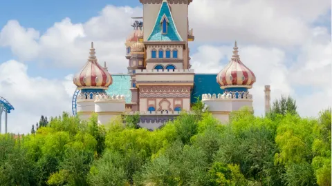"Silk Road Dream Factory" in the Gobi Desert | 2-Day 1-Night Guide to Jiayuguan Fantawild Parks  If Jiayuguan Pass is frozen history, then Fantawild is a living myth. — traveler post in Jiayuguan