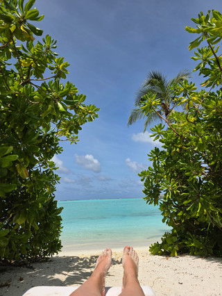 A Dream Anniversary Getaway on the Maldives