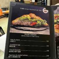 吃過的人都說好!日本飛驒牛漢堡