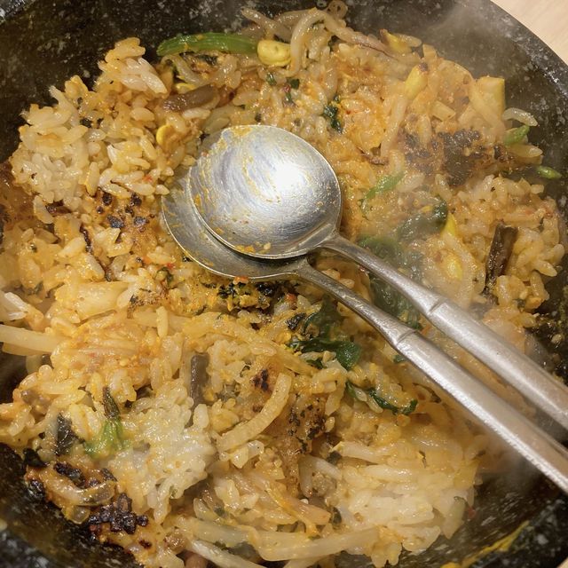 仙台で初の生肉提供店！高級感ある店内で食べるのは極上ユッケ丼