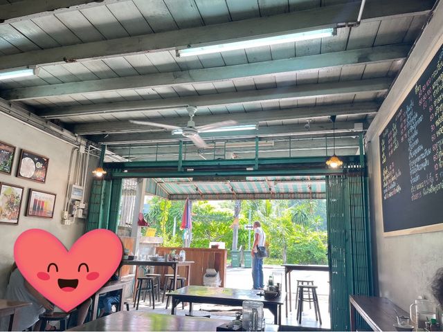 ก๋วยเตี๋ยวต้มยำสูตรมะนาวแท้ในภูเก็ต