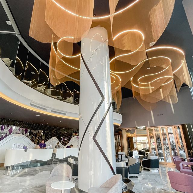 หนีแมวไป  Amethyst Hotel Pattaya 💜