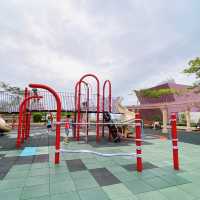 奧海城二期商場平台外嘅奧海公園