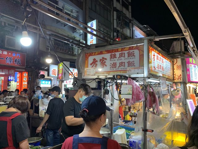 台湾　台湾グルメ　台湾と言えば夜市！ 寧夏夜市に行ってきた！