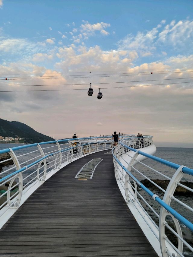 노을질무렵 더 예쁜 송도 구름산책로☁️