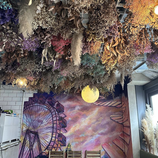 乾花怖置的打卡餐廳 @ 走過十萬八千里找到你