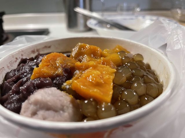 臺中逢甲夜市 吃了會上癮的大麻粉園