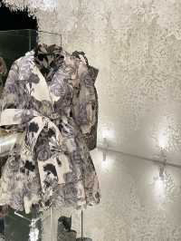 期間限定！ディオールの美術展で夢のひとときを。