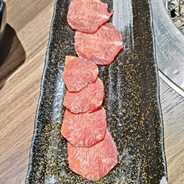 高雄秘町 無煙炭火燒肉 社長吃到飽