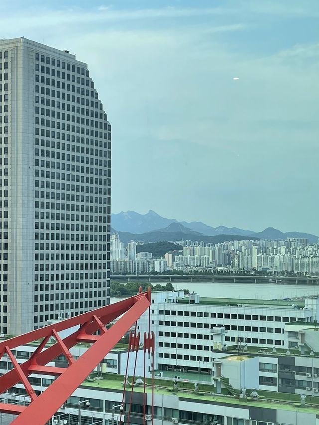 쇼핑 맛집 위치 3가지를 고려한다면 페어몬트 앰배서더 서울로 가세요!