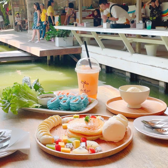 泰國曼谷｜撐船千秋打卡cafe😎📸📸
