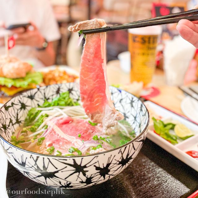 【香港大學｜高性價比隱世小店🍔 主打加拿大菜🇨🇦】