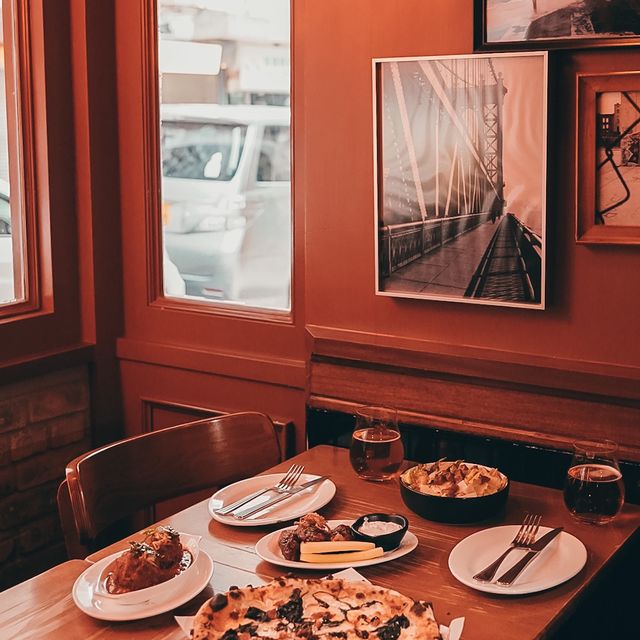 香港堅尼地城懷舊美式餐廳 Pizza & Beer