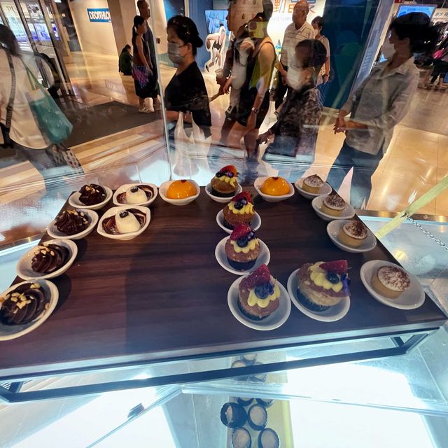 無可挑剔的staycation—Parklane Hotel