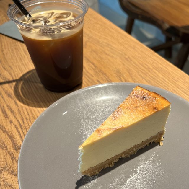 현지인 100% 분위기 브런치 맛집. Three Horses Kyoto