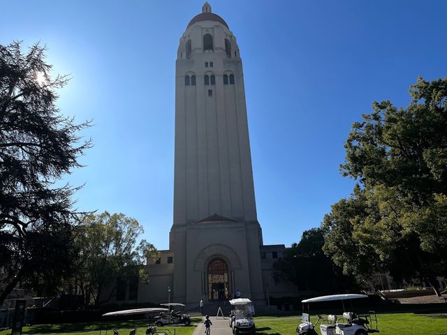 Hoover Tower 