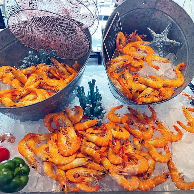 ซีฟู้ดบุฟเฟต์โรงแรม คนละ 429 รวมเครื่องดื่ม