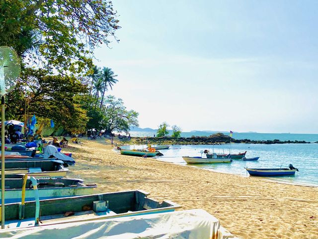 เปิดพิกัดร้านเด็ด!! หาดลับพัทยา 