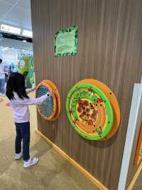 MegaBox 9樓嘅童真天地 MegaKids Baazar