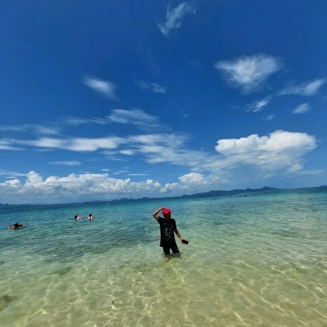 หาดหยงหลิง เกาะกระดาน ุถ้ามรกต