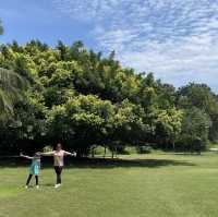 貼近海洋附有沙灘鄰近golf course的度假酒店