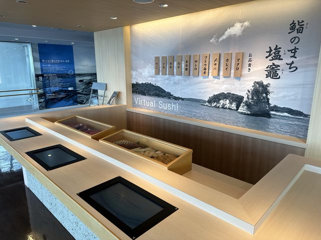 宮城県・塩釜。『塩竈市魚市場』のセリが見学できるミュージアム『おさかなミュージアムseri-miru』