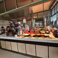 南洋好味自助午餐 －海洋公園富麗敦酒店