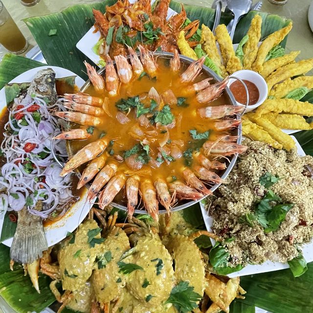 Popular Seafood Plater in Perak Msia🦐🦞🐟