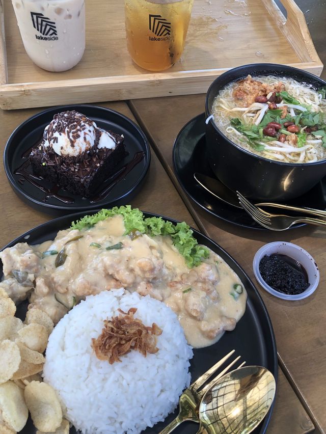 aesthetic cafe by the lake in sepang