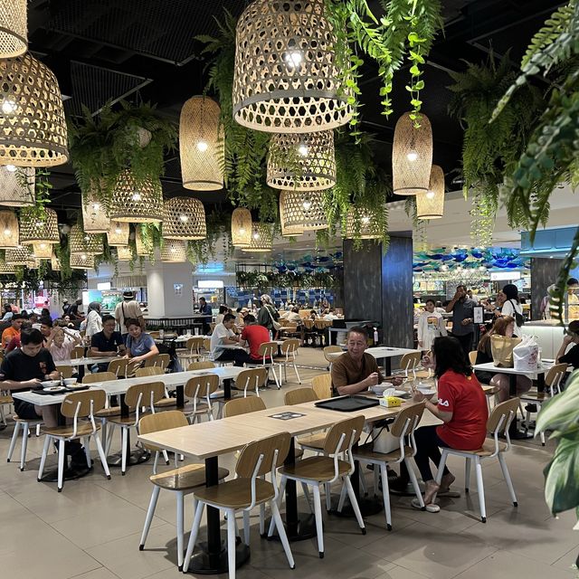 Gurney Plaza ห้างสรรพสินค้าใหม่และน่าเดินในปีนัง