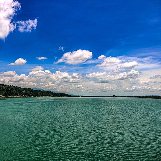 The Old San Roque Dam in Pangasinan!