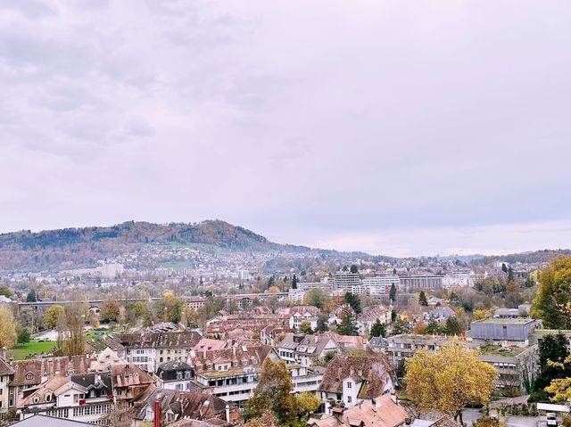 Discover beauty autumn falls in Schaffhausen