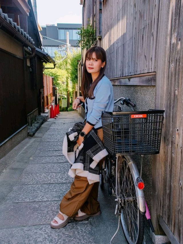 Gion เป็นย่านเกอิชาที่มีชื่อเสียงที่สุดในเกียวโต