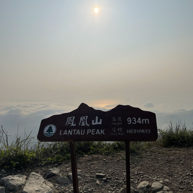 氣勢磅礴行山路線⛰️虎吼石河 小烏回頭 鳳凰山 昂坪❤️