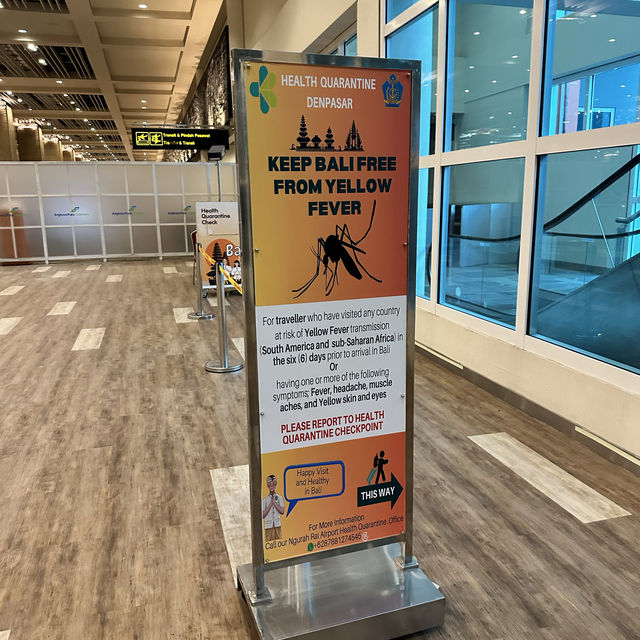 デンパサール空港