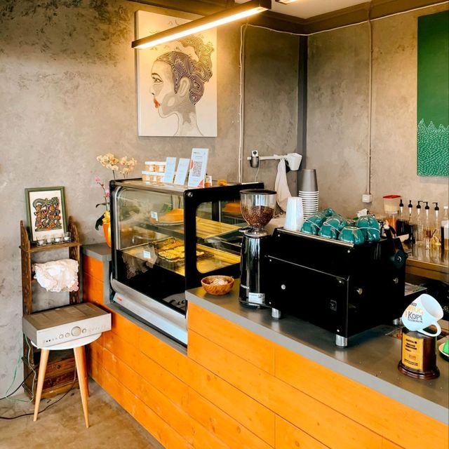 TEMPAT NGOPI JAUH DARI PERKOTAAN