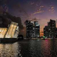Strolling Around Marina Bay: Singapore's Iconic Waterfront Promenade