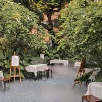บ้านเพื่อน Cafe & Creative Space