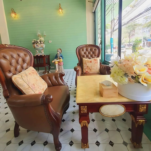 ☕️ Paan Arun Cafe & Stay คาเฟ่แยกอรุณอมรินทร์