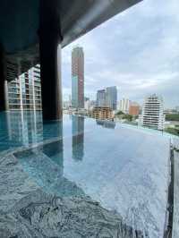 โรงแรมสุดหรู 6 ดาวย่านหลังสวน