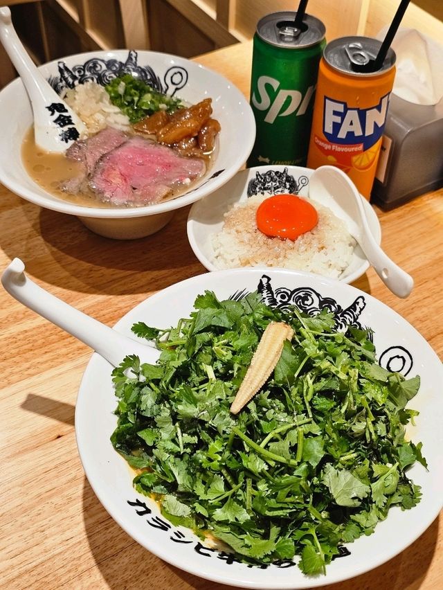 銅鑼灣必食!滋味牛骨拉麵! 