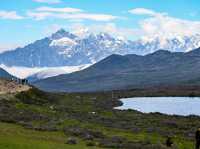 Rediscovering Tranquility at Honghai Lake in Western Sichuan