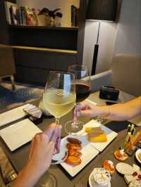 M Club Lounge at M Hotel Singapore City Centre 