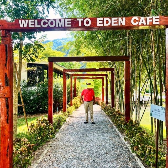 จิบกาแฟ ดื่มด่ำกับธรรมชาติรอบกาย ณ Eden Café