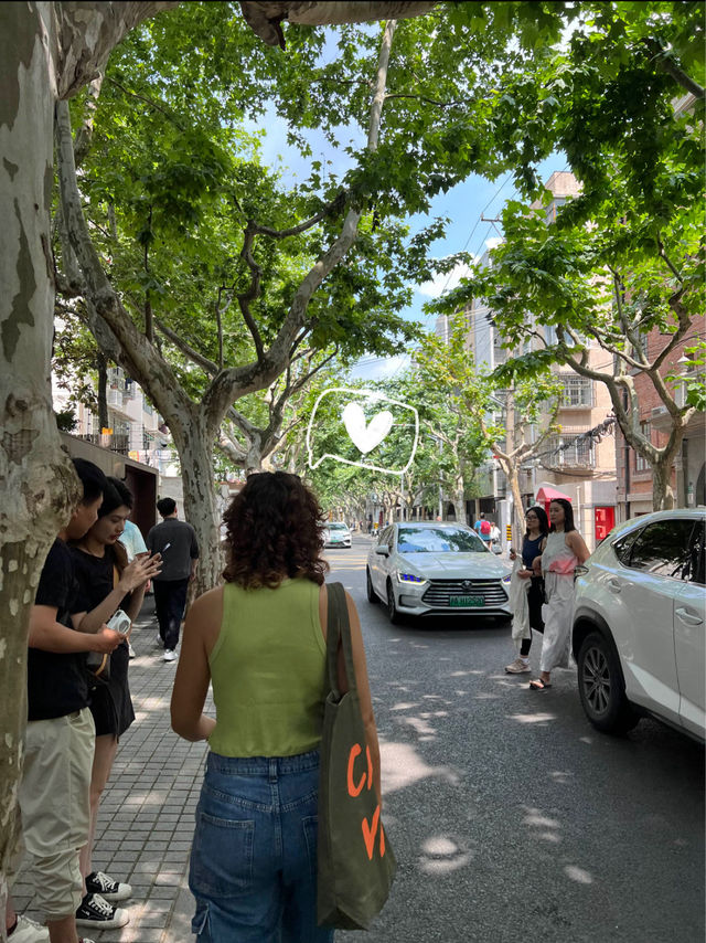 Is this the most trendy street in Shanghai?! 🌞