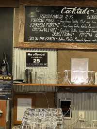 紐西蘭南島 Hokitika當地晚餐的好選擇Stumpers Bar & Cafe