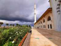 Çamlıca Camii 恰姆勒加清真寺🕌- 土耳其伊斯坦布爾最大最美的清真寺，適合打卡拍照📸